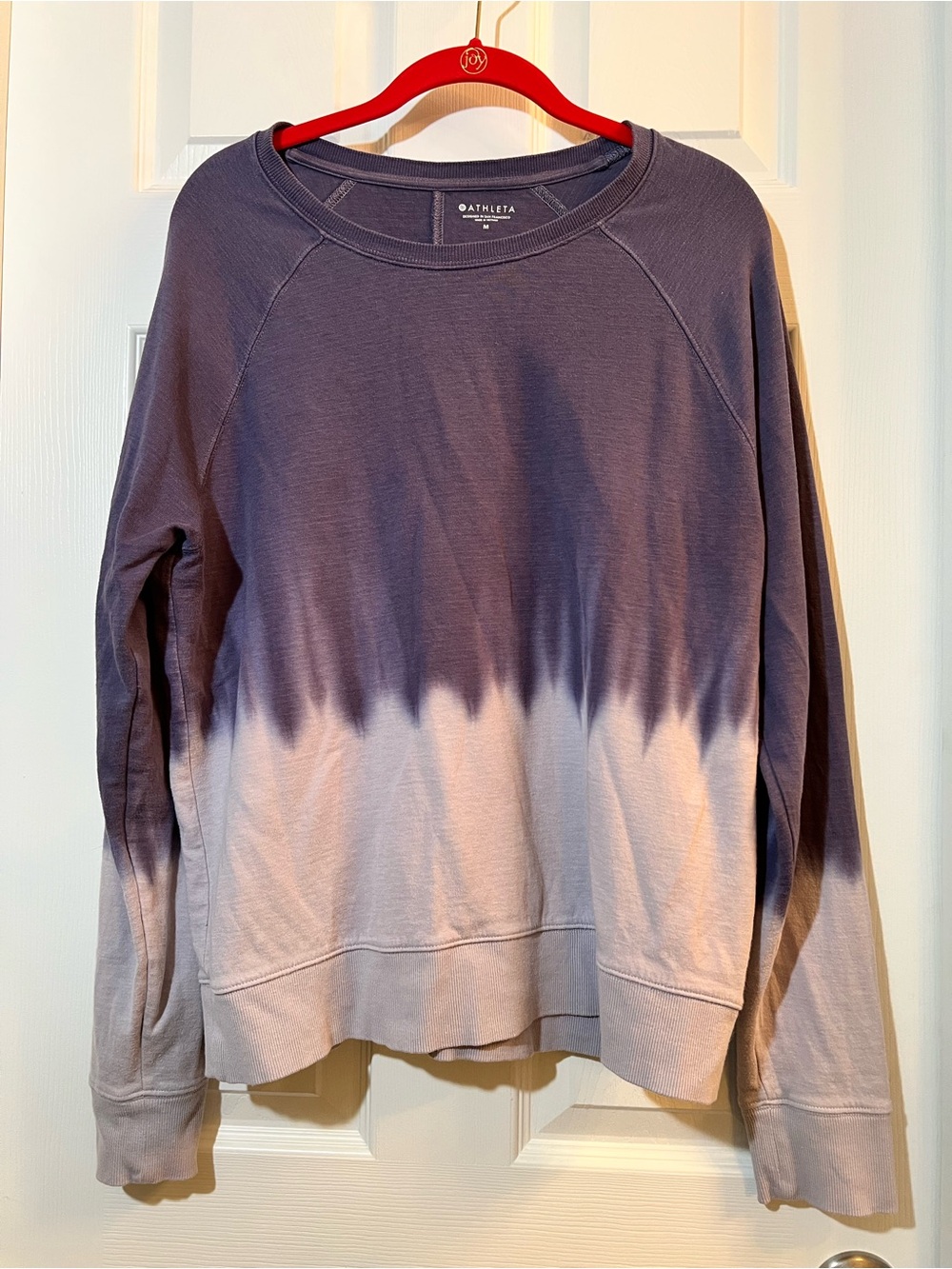 🦋 Athleta Purple Ombre Crewneck Sweatshirt  Dip-Dye size medium